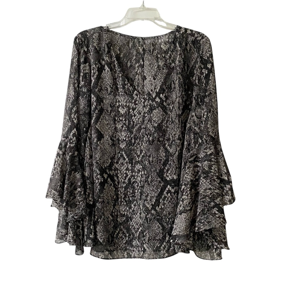 Jennifer Lopez for Kohl’s Size 1X Chic Snake Print Bell Sleeve Chiffon Blouse - Picture 2 of 11